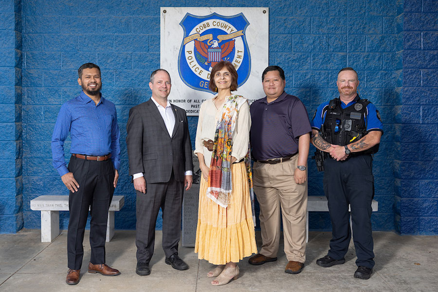 Kennesaw State and Cobb County partnership pioneers new mental health 911 response 